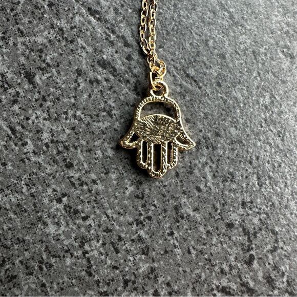 NEW Hamsa Hand of Fatima Pendant Good Luck Charm Adjustable Necklace 16 to 18-in - Picture 3 of 8